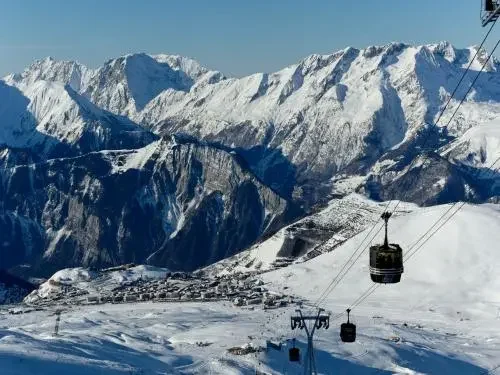 téléphérique à la montagne